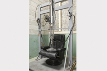 座面耐久試験機